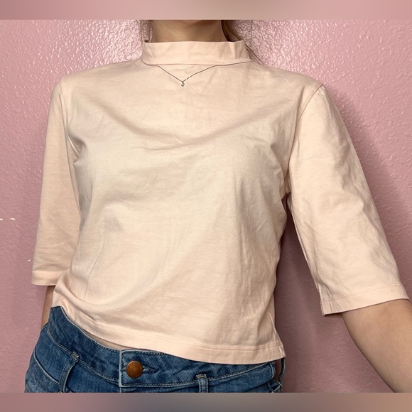 ASOS Light Pink Turtleneck Crop Top With A 3/4 Sleeve - Picture 2 of 11